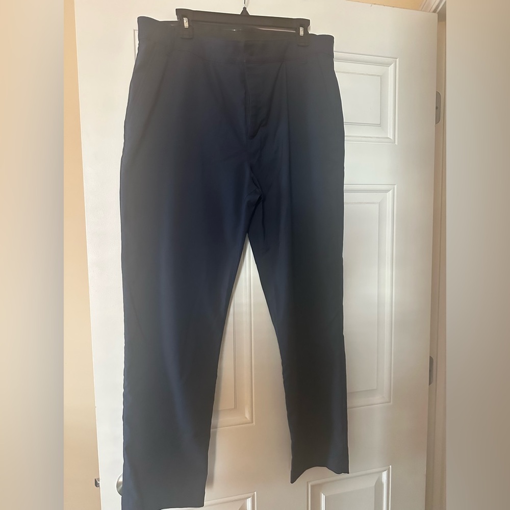 Nike Men’s Dri-FIT Performance Pants in NAVY | Size 36x32